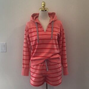 Bog net Fire+Ice 2 piece coral and orange sweatshirt and shorts set